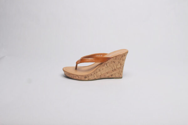 Cork Thong Wedge/ Brown