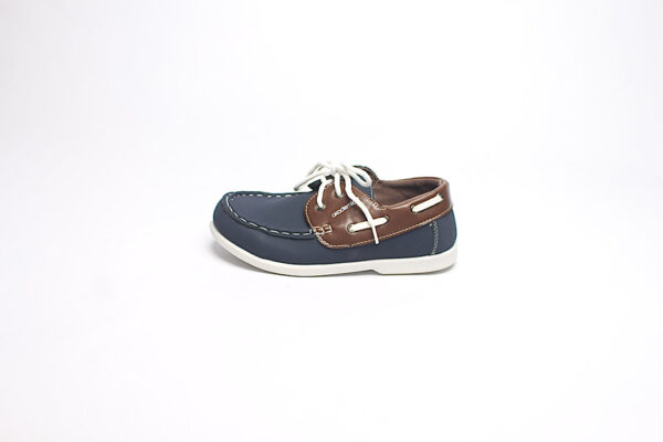 Akademicks/ Blue & White