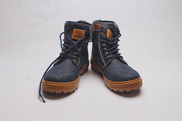 Levi's Blue Denim Brown Trim Boots