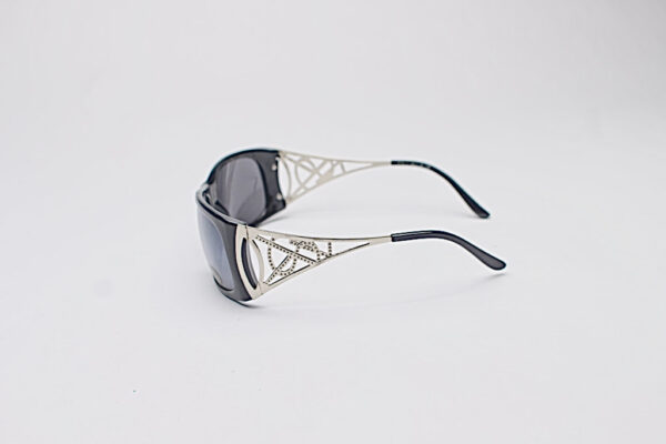 Classy Connects/ Black & Silver