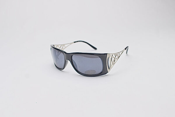 Classy Connects/ Black & Silver