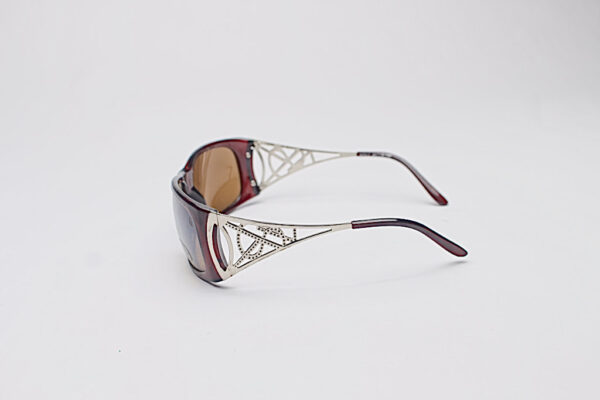 Classy Connects/ Transparent Red