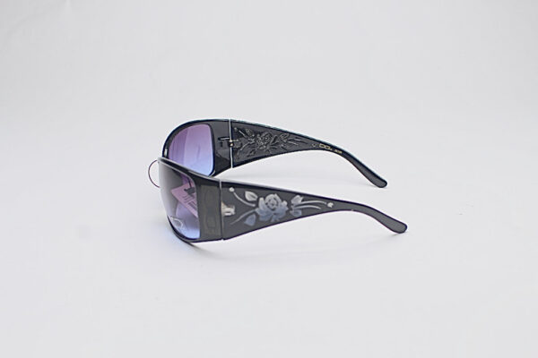 Flower Frames/ Black with Blue Lens