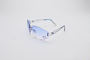 Oval Hearts  Blue Lens