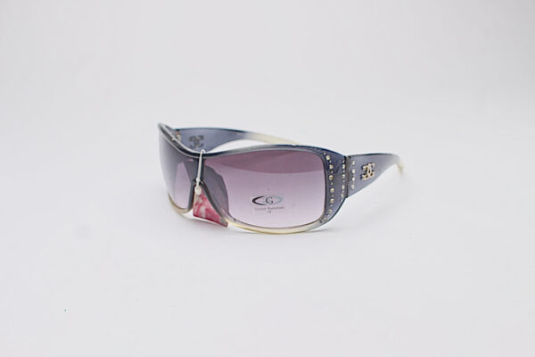 Stylish Studs Trio/ Blue & White Transparent