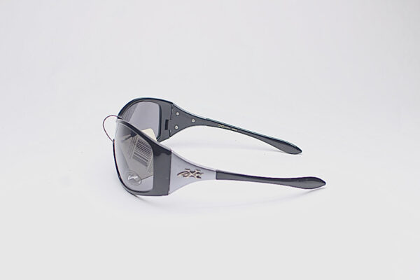 X Loop Moto Shield/ Black & Grey